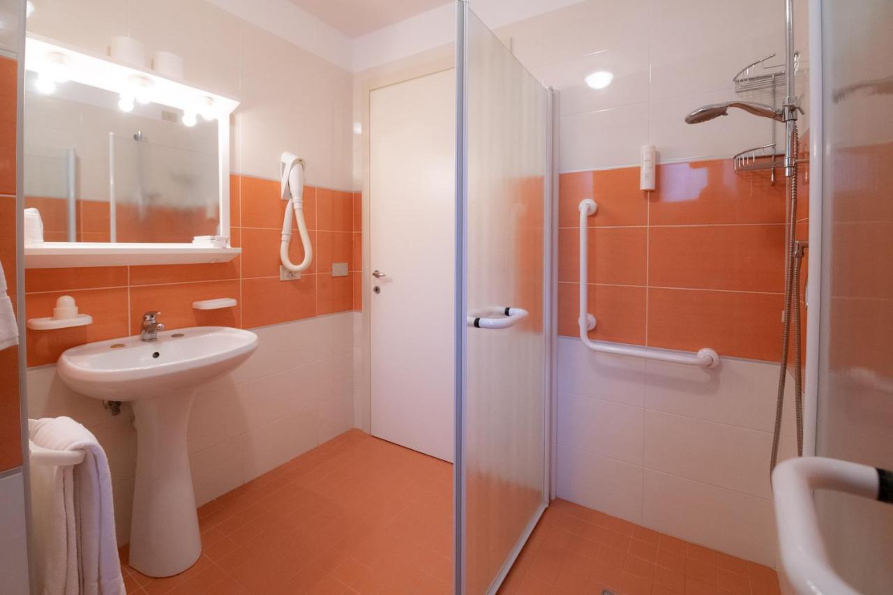Parigi 3*